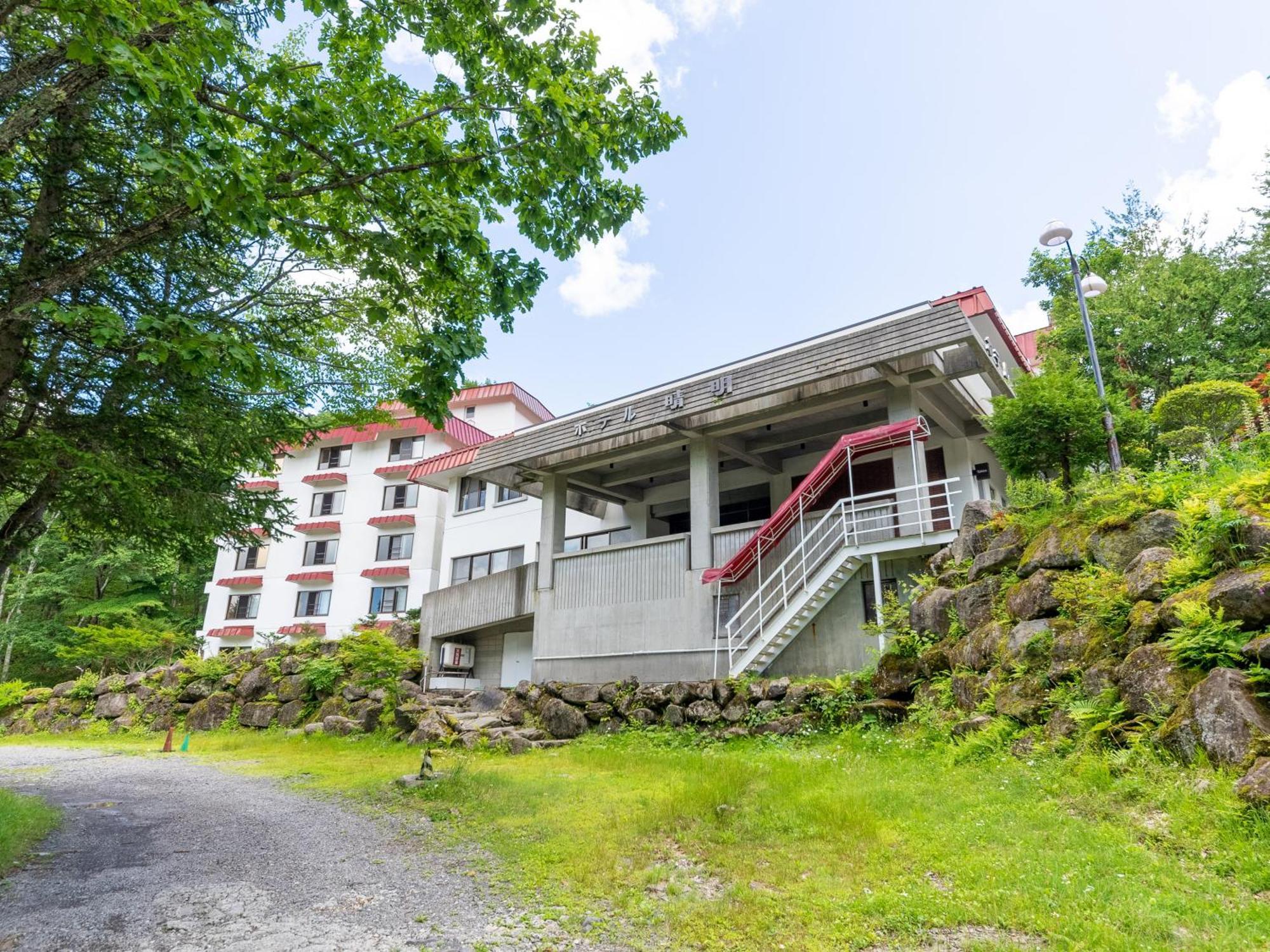 OYO Ryokan Seimeiso Shirakabako Chino Bagian luar foto