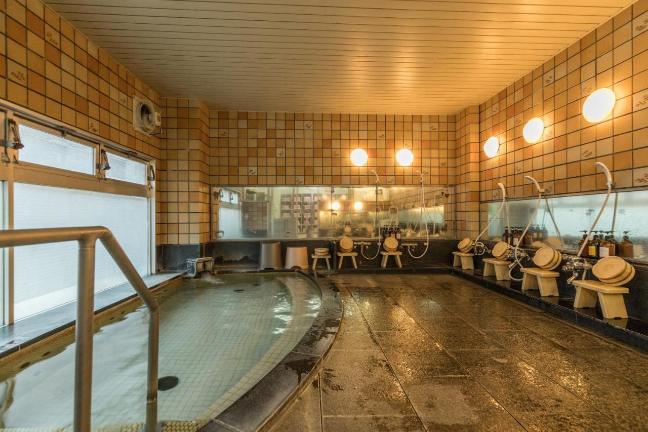 OYO Ryokan Seimeiso Shirakabako Chino Bagian luar foto
